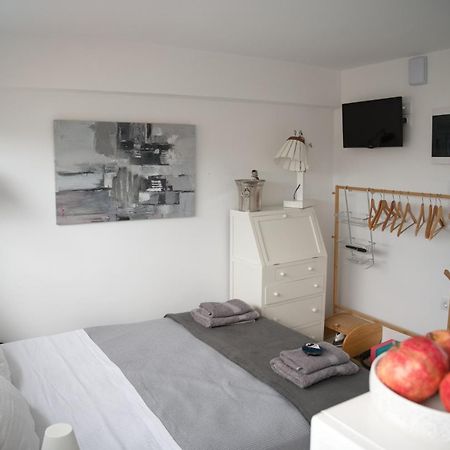 Central Aesthetic Studio With Panoramic Views Patras Exterior photo