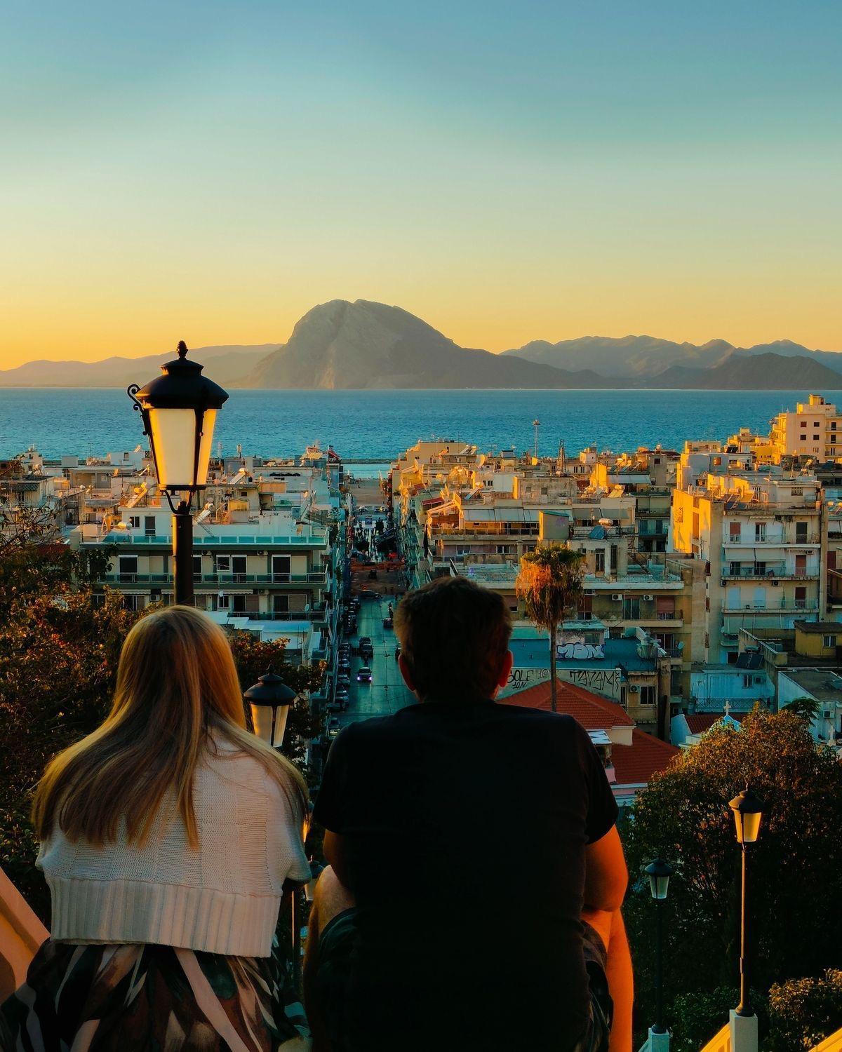 Central Aesthetic Studio With Panoramic Views Patras Exterior photo